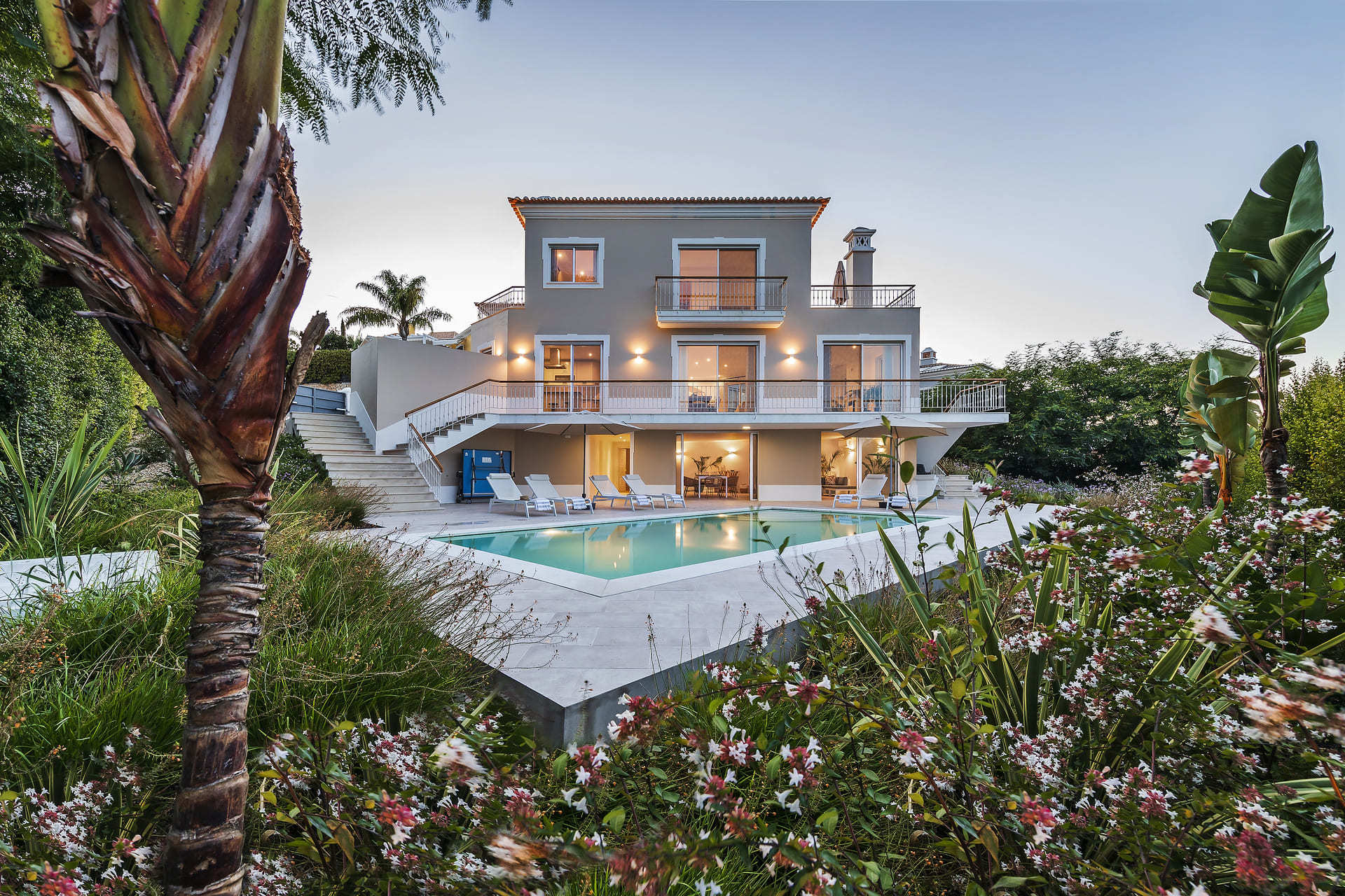 Luxuriöse Villa mit 4 Schlafzimmern und privatem Pool, Faro Villa 1124