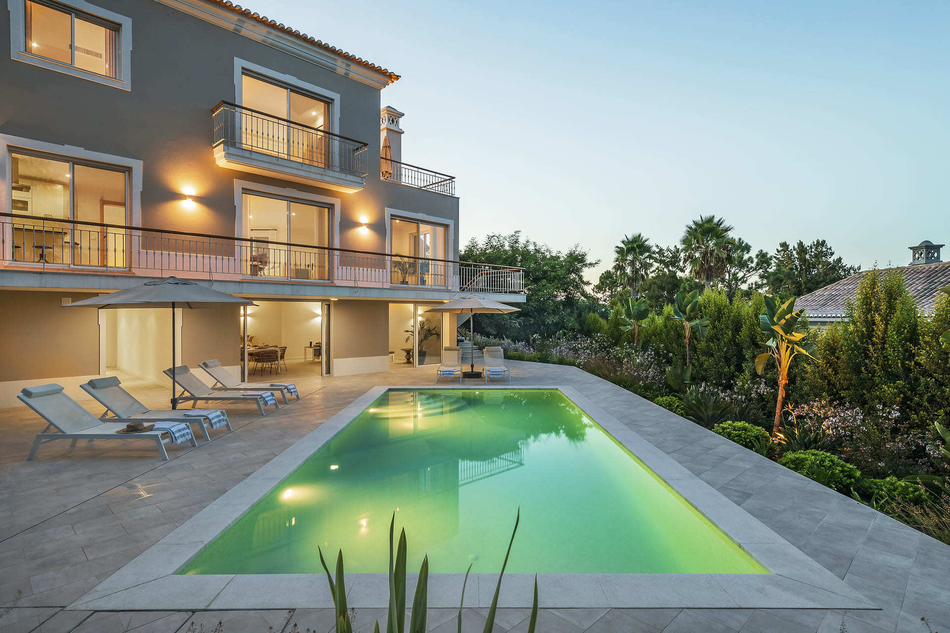 Luxuriöse Villa mit 4 Schlafzimmern und privatem Pool, Faro Villa 1124
