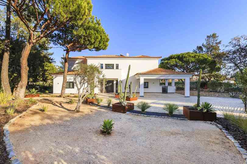 Geräumige 6-Bett-Villa mit privatem Pool – Quinta do Lago Villa 1125