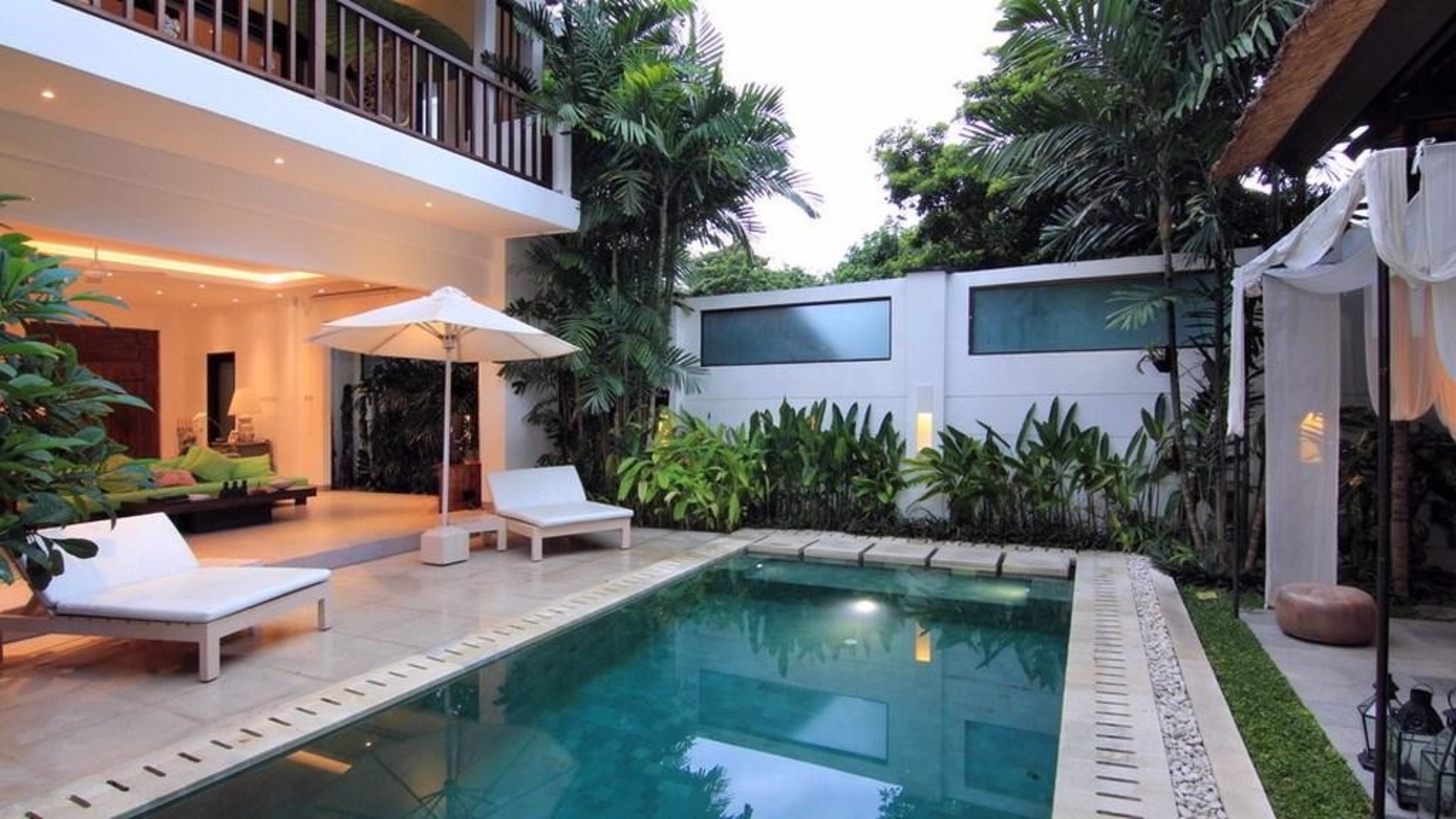 5 Star Villa Holidays ist stolz, Bali Villa 2132 zu präsentieren