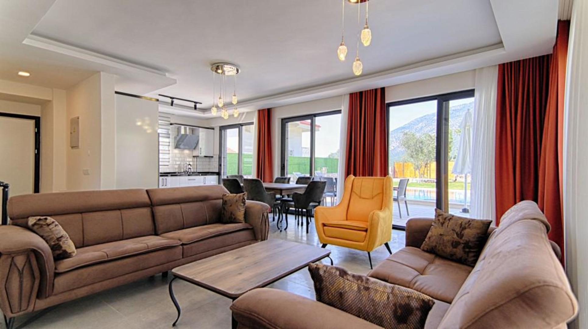5 Star Villa with 4 Bedrooms, Fethiye Villa 1044