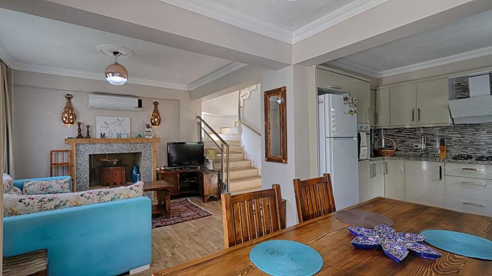 5 Star Villa with 4 Bedrooms, Fethiye Villa 1044