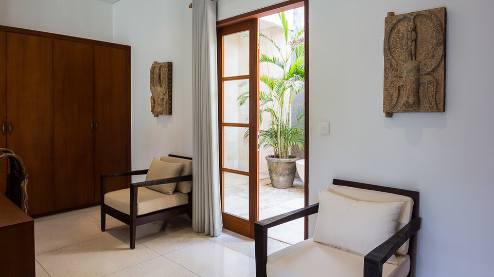 Fantastische 5-Sterne-Villa mit 2 entspannenden Pools, Bali Villa 2136