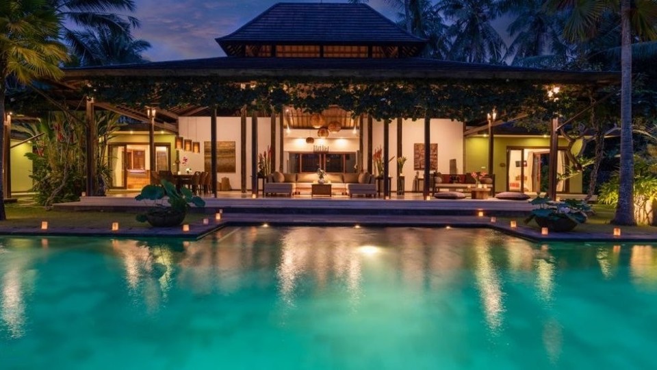 Schöne Villa mit 7 Schlafzimmern, Spa und Pool, Bali Villa 2137