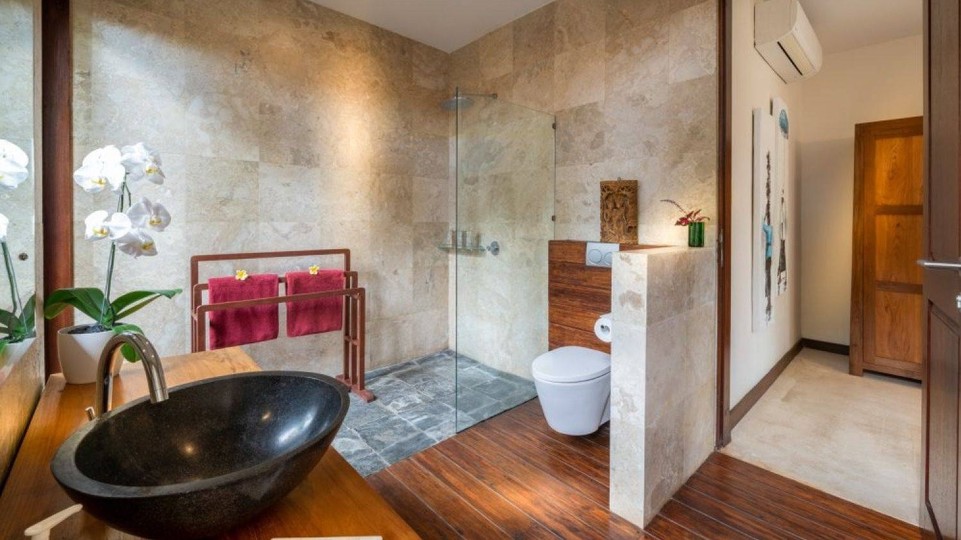 Schöne Villa mit 7 Schlafzimmern, Spa und Pool, Bali Villa 2137