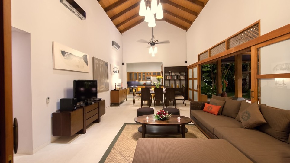 Ruhige Villa mit glitzerndem Swimmingpool, Bali Villa 2139
