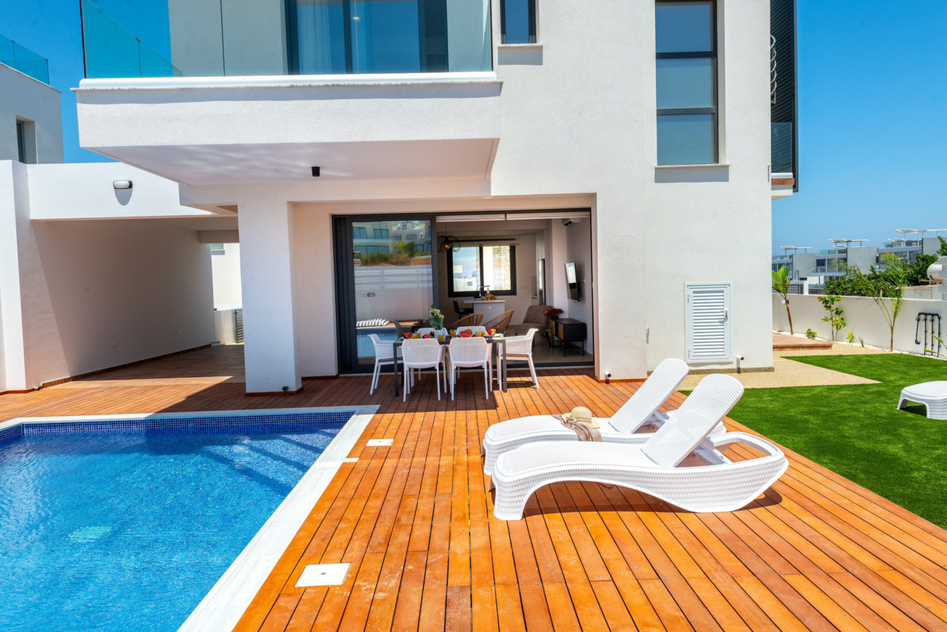 Ihre wunderschöne Ferienvilla, Protaras Villa 1037