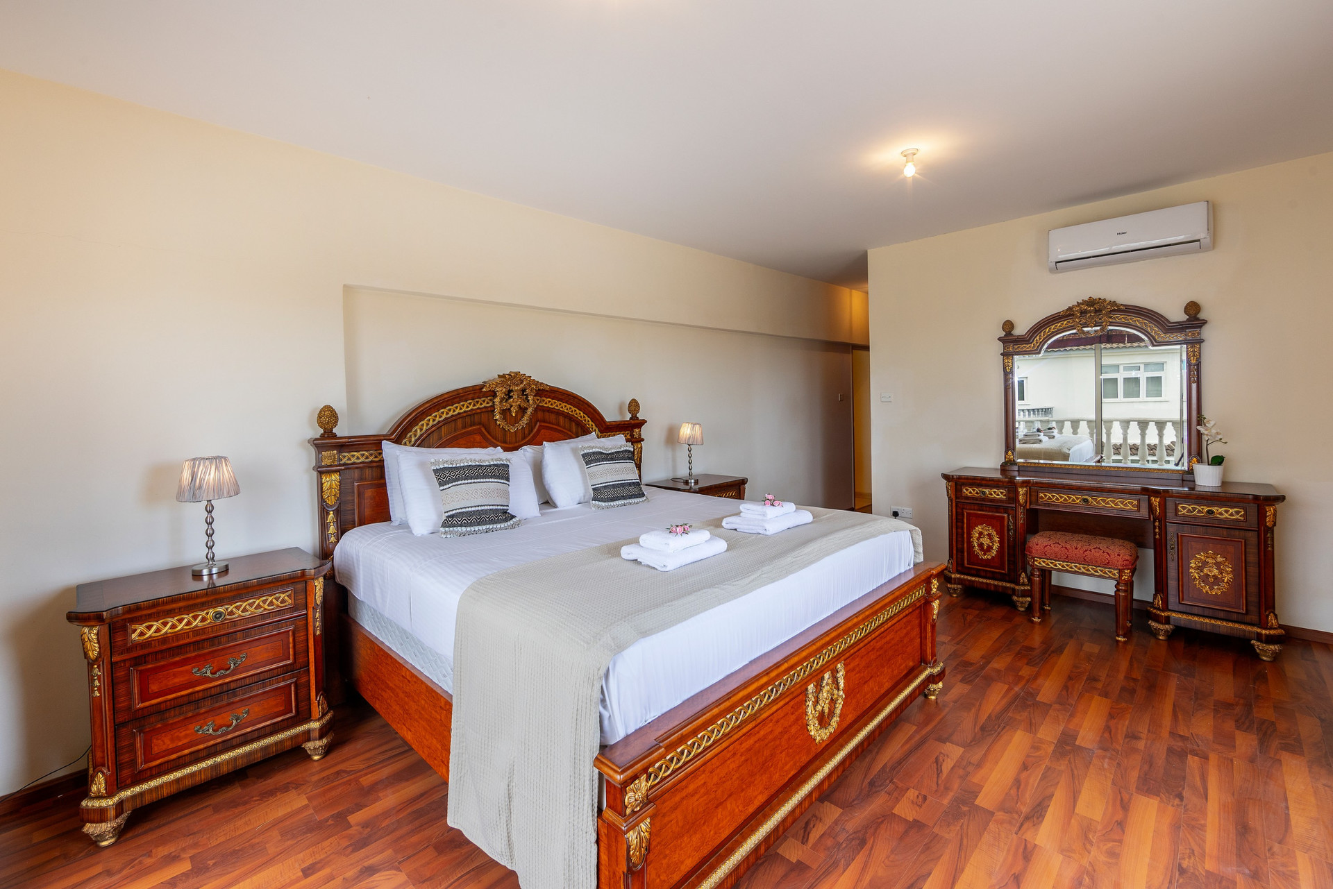Die perfekte Luxusvilla, Protaras Villa 1039