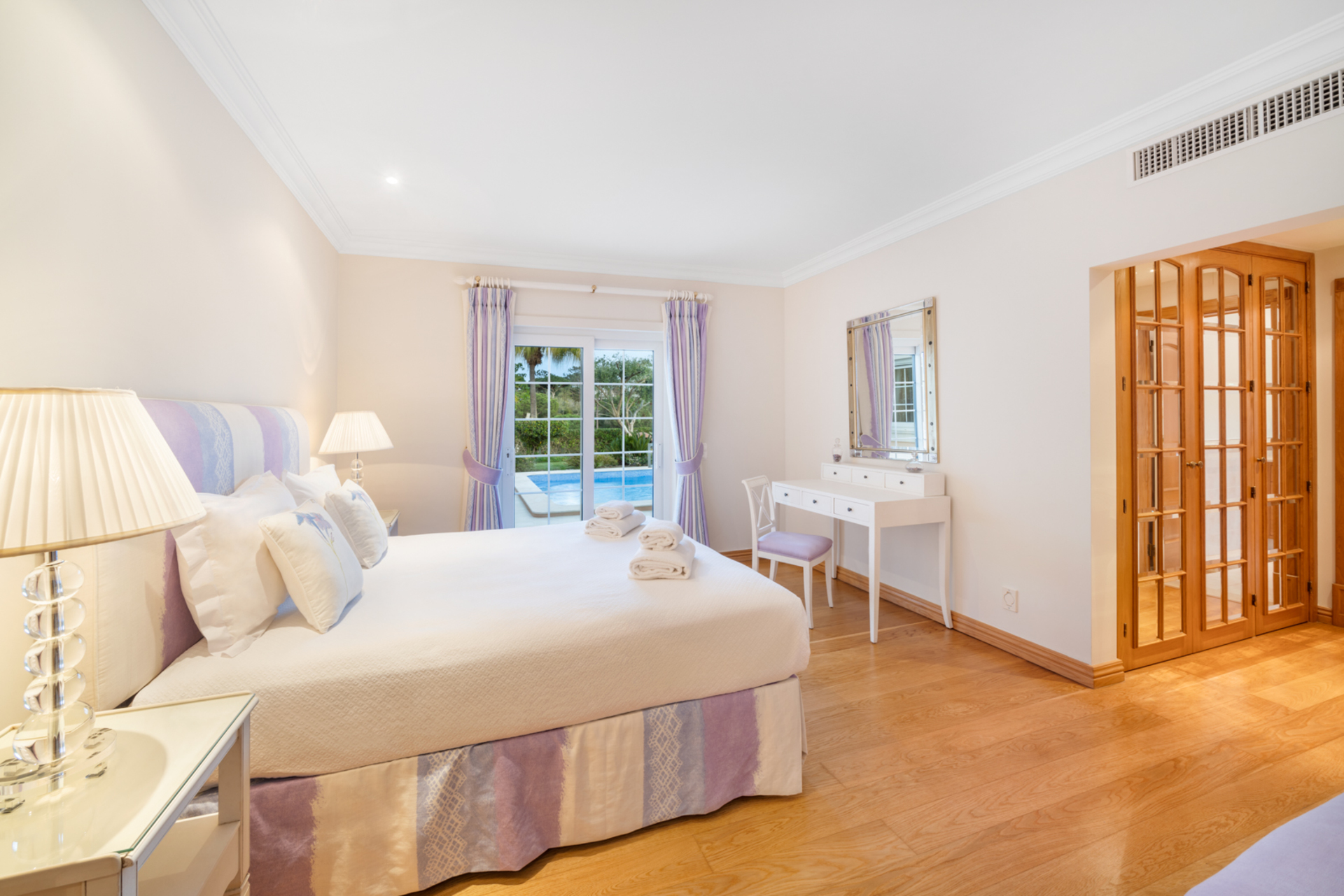 Luxuriöse Villa mit privatem Pool im prestigeträchtigen Quinta do Lago Villa 1126