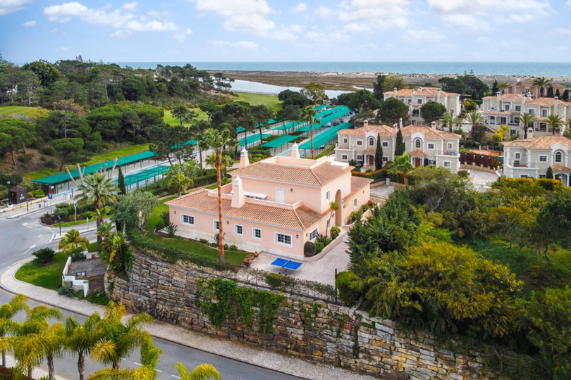 Luxuriöse Villa mit privatem Pool im prestigeträchtigen Quinta do Lago Villa 1126