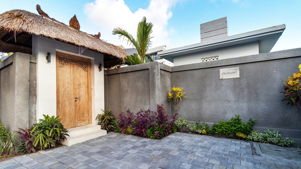 Luxuriöse 4-Zimmer-Villa mit Pool, Bali Villa 2206