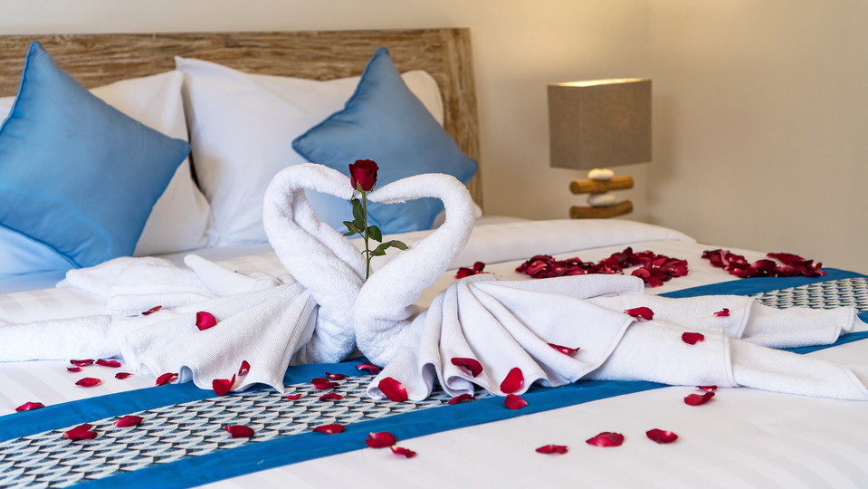 Charmante 7-Zimmer-Villa mit Pool und Balkon auf Bali, Bali Villa 2206