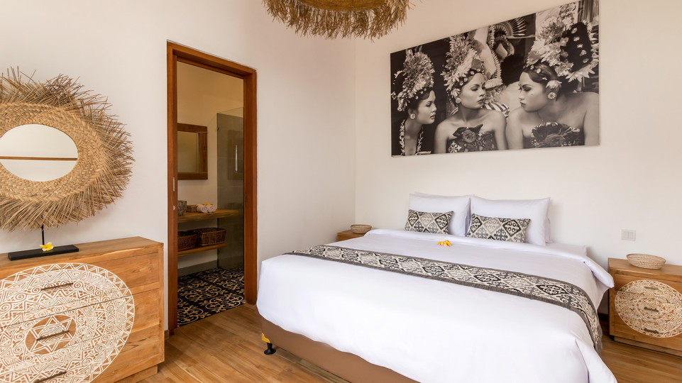 Geräumige 3-Zimmer-Villa mit Garten und Pool auf Bali, Bali Villa 2208