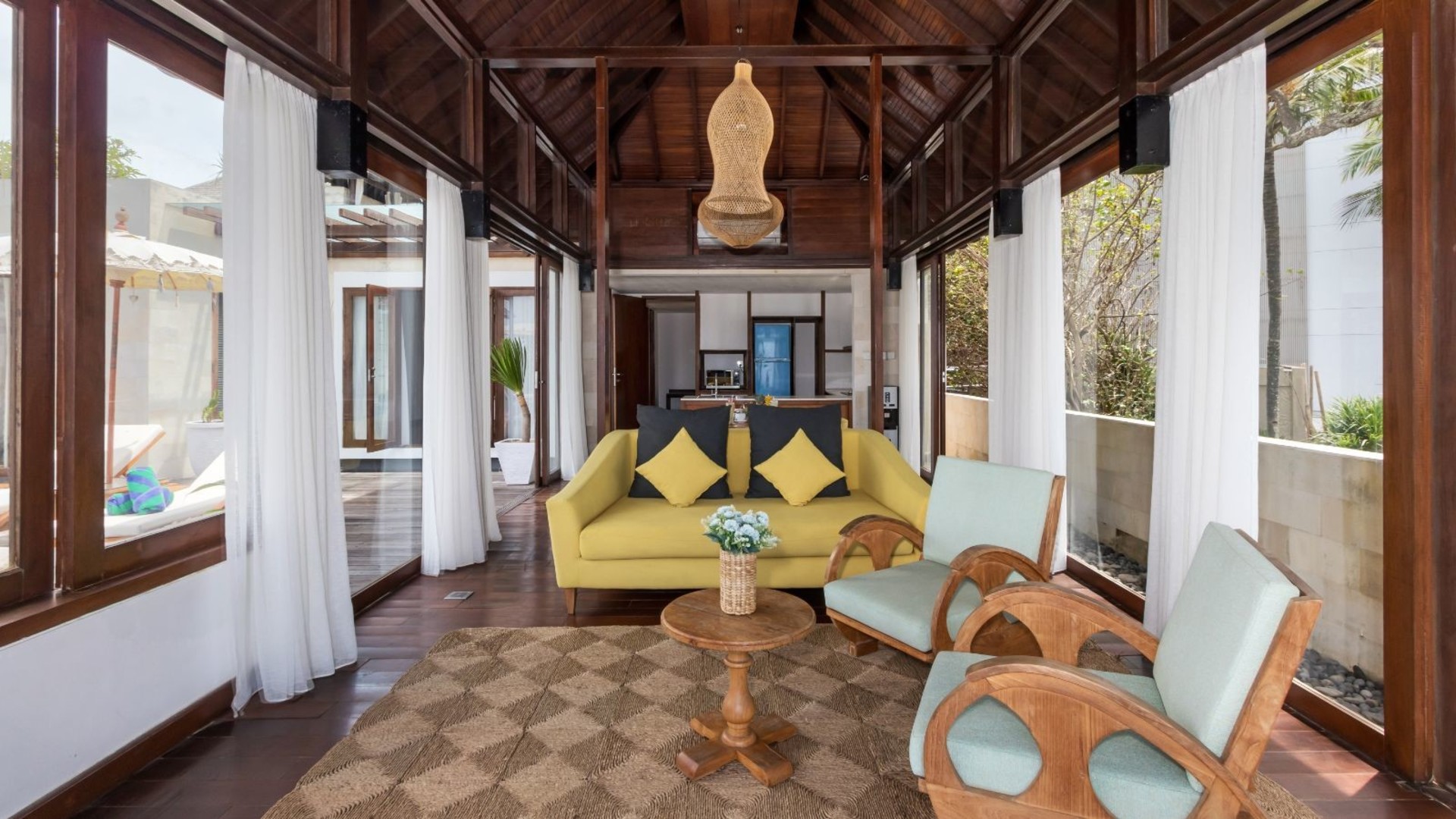 Ruhige 16-Zimmer-Villa mit Pool auf Bali, Bali Villa 2209