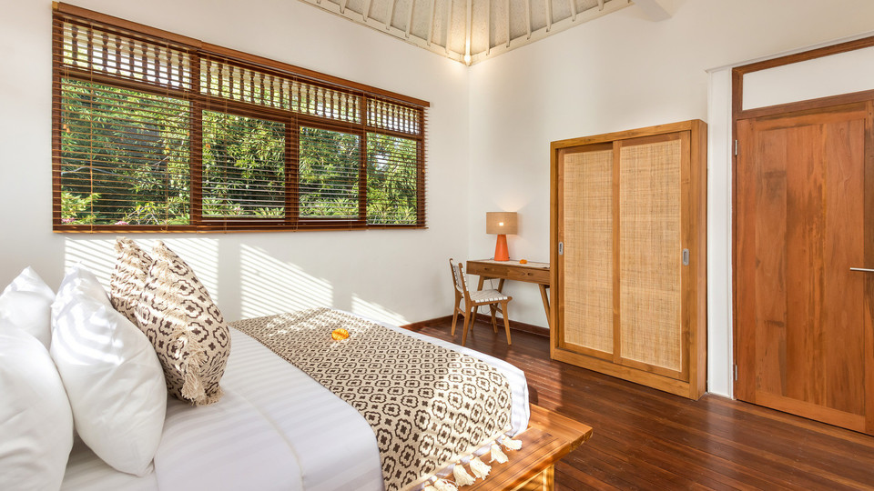 Fantastische 4-Zimmer-Villa mit Pool auf Bali, Bali Villa 2211