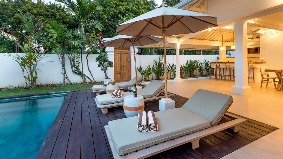 Fantastische 4-Zimmer-Villa mit Pool auf Bali, Bali Villa 2211
