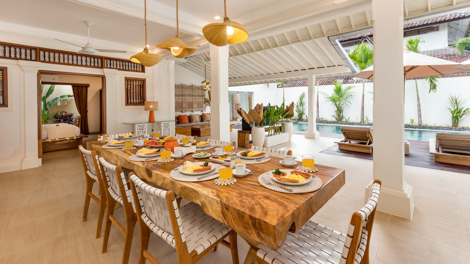 Fantastische 4-Zimmer-Villa mit Pool auf Bali, Bali Villa 2211