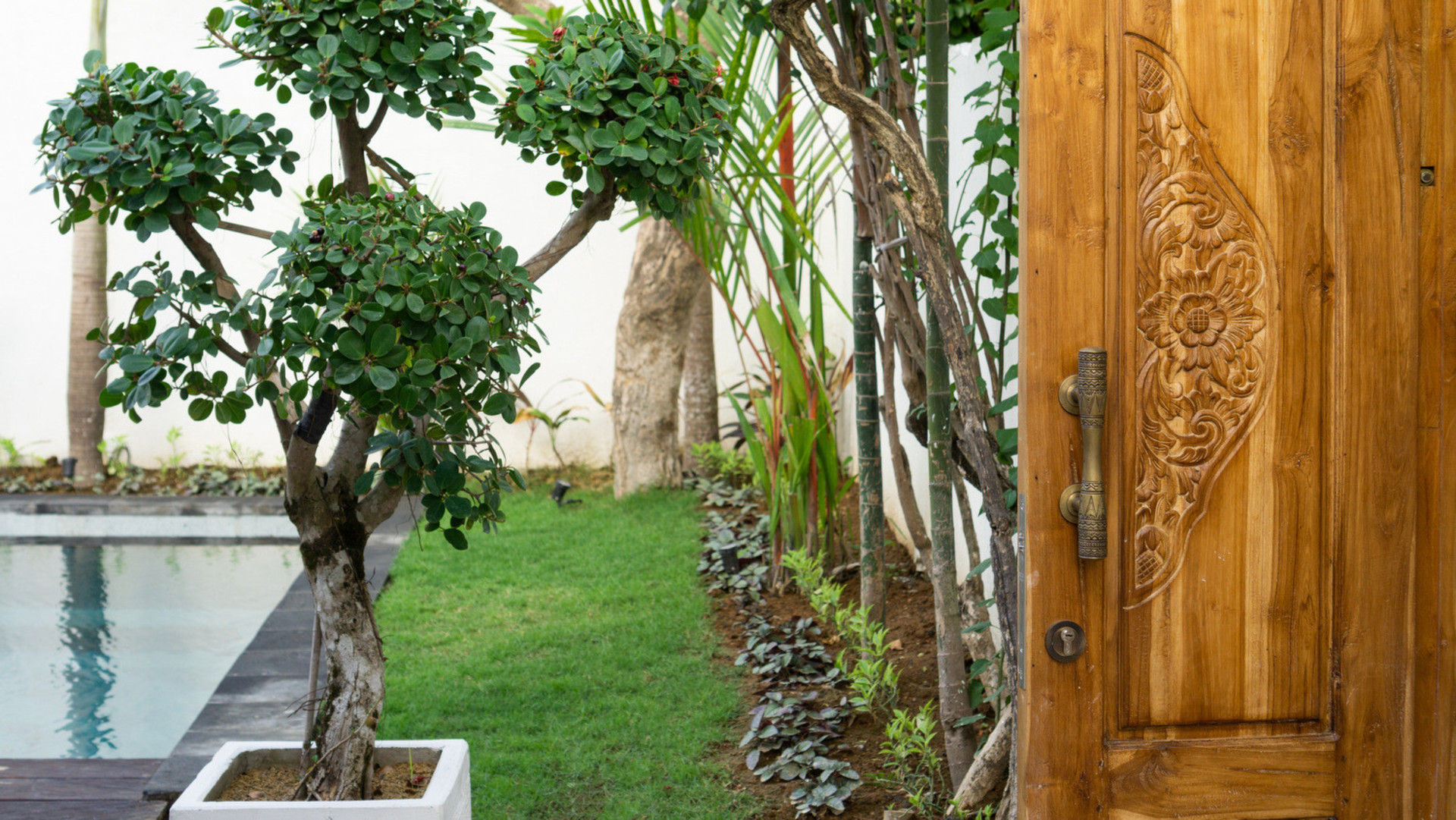 Fantastische 4-Zimmer-Villa mit Pool auf Bali, Bali Villa 2211