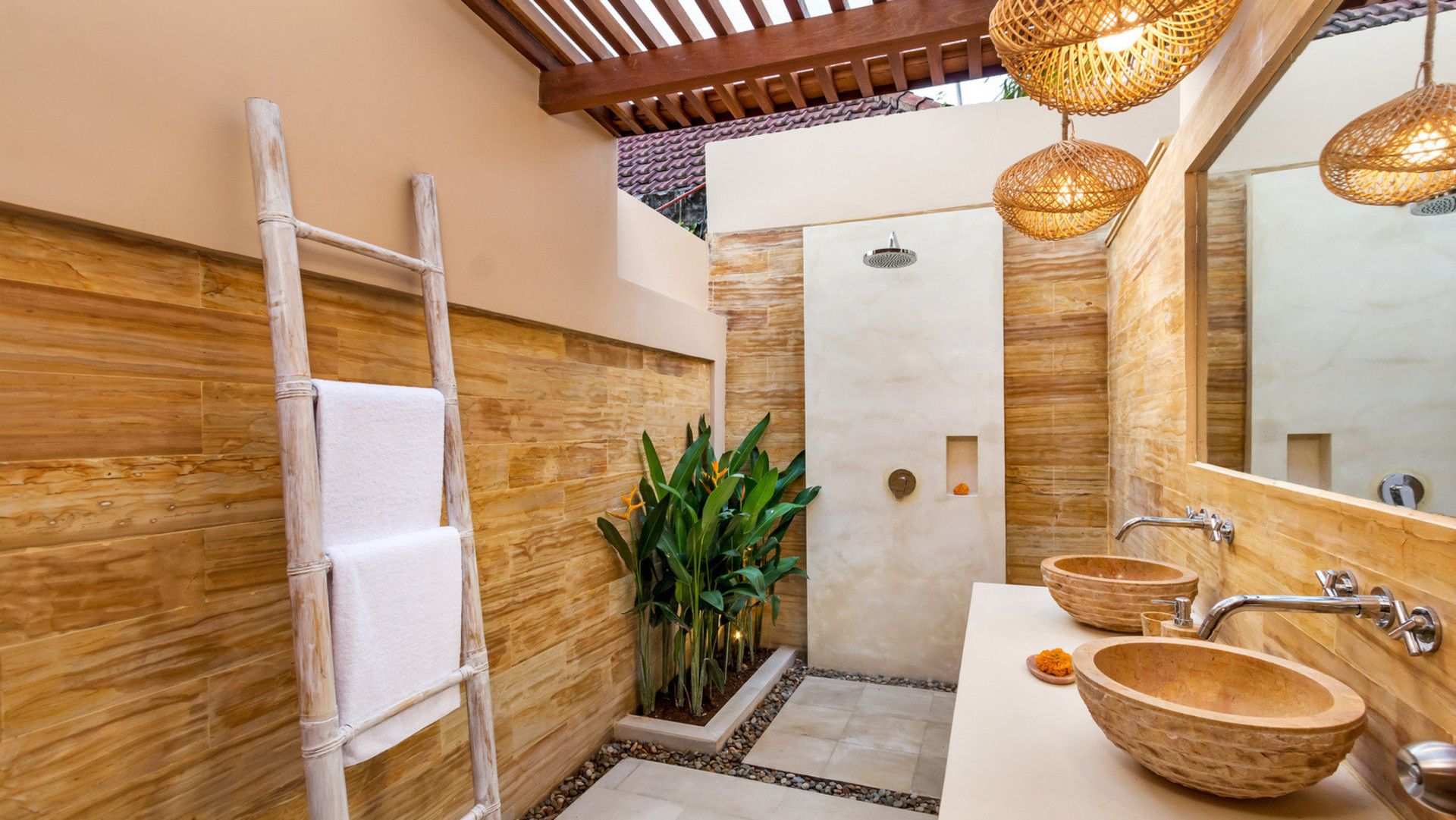 Wunderschöne 4-Zimmer-Villa mit Pool, Bali Villa 2212