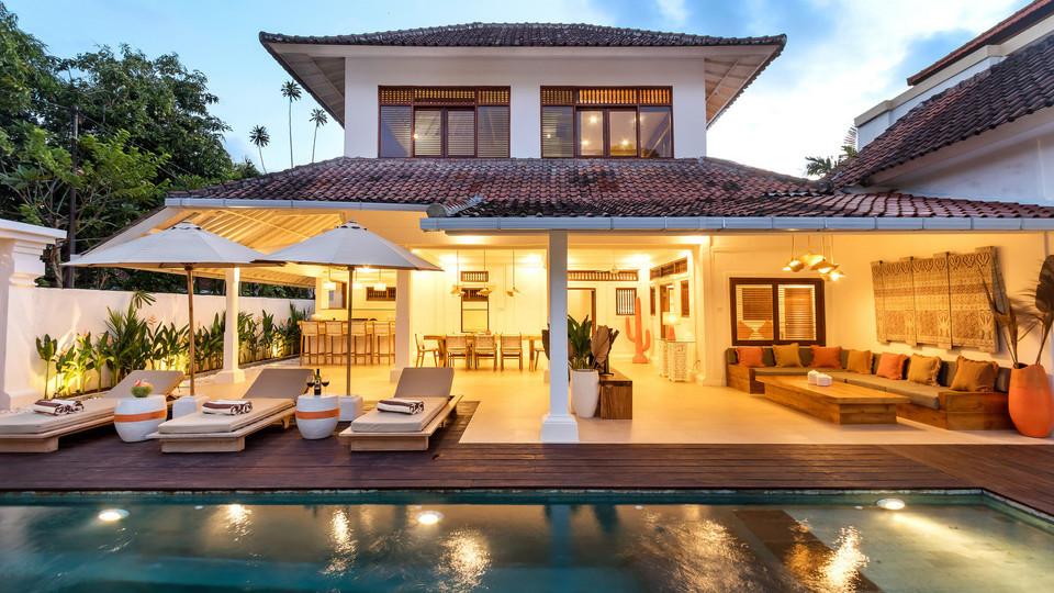 Wunderschöne 4-Zimmer-Villa mit Pool, Bali Villa 2212