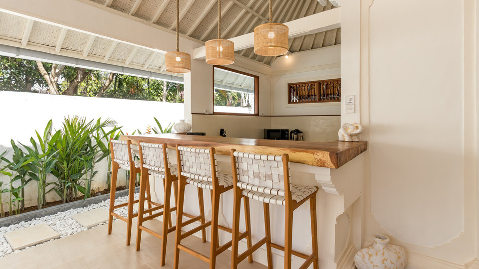 Wunderschöne 4-Zimmer-Villa mit Pool, Bali Villa 2212