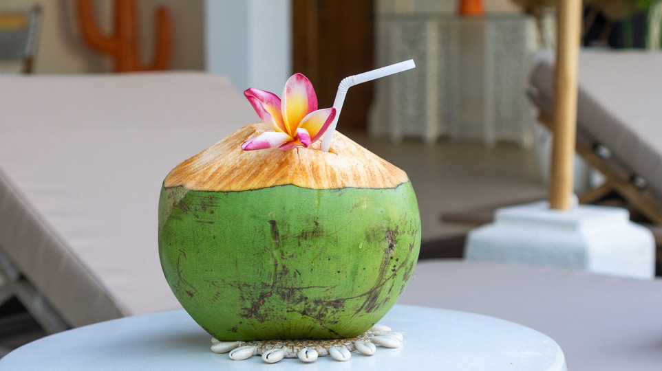 Wunderschöne 4-Zimmer-Villa mit Pool, Bali Villa 2212