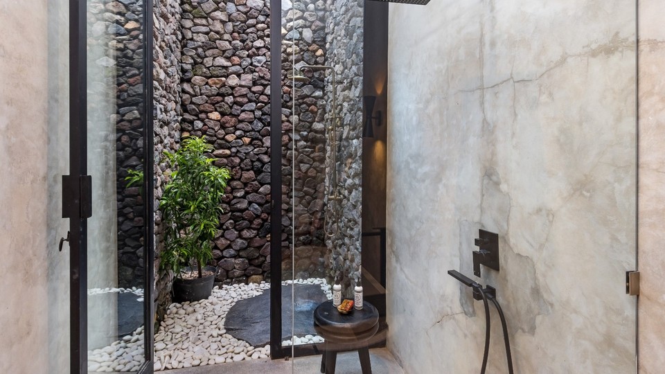 Fröhliche 3-Zimmer-Villa mit Pool und Garten, Bali Villa 2213
