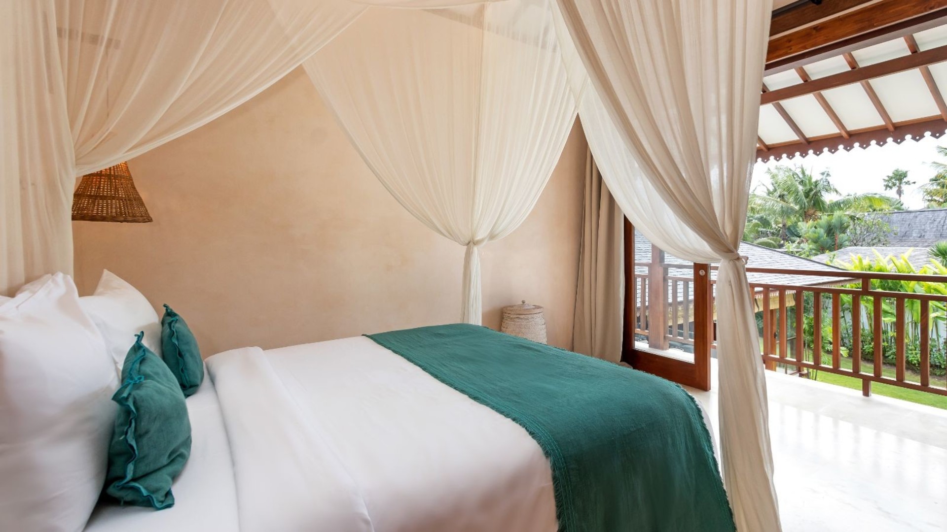 Fantastische 4-Zimmer-Villa mit Pool, Bali Villa 2217