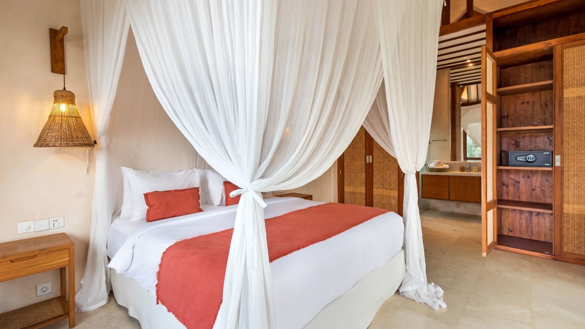 Fantastische 4-Zimmer-Villa mit Pool, Bali Villa 2217