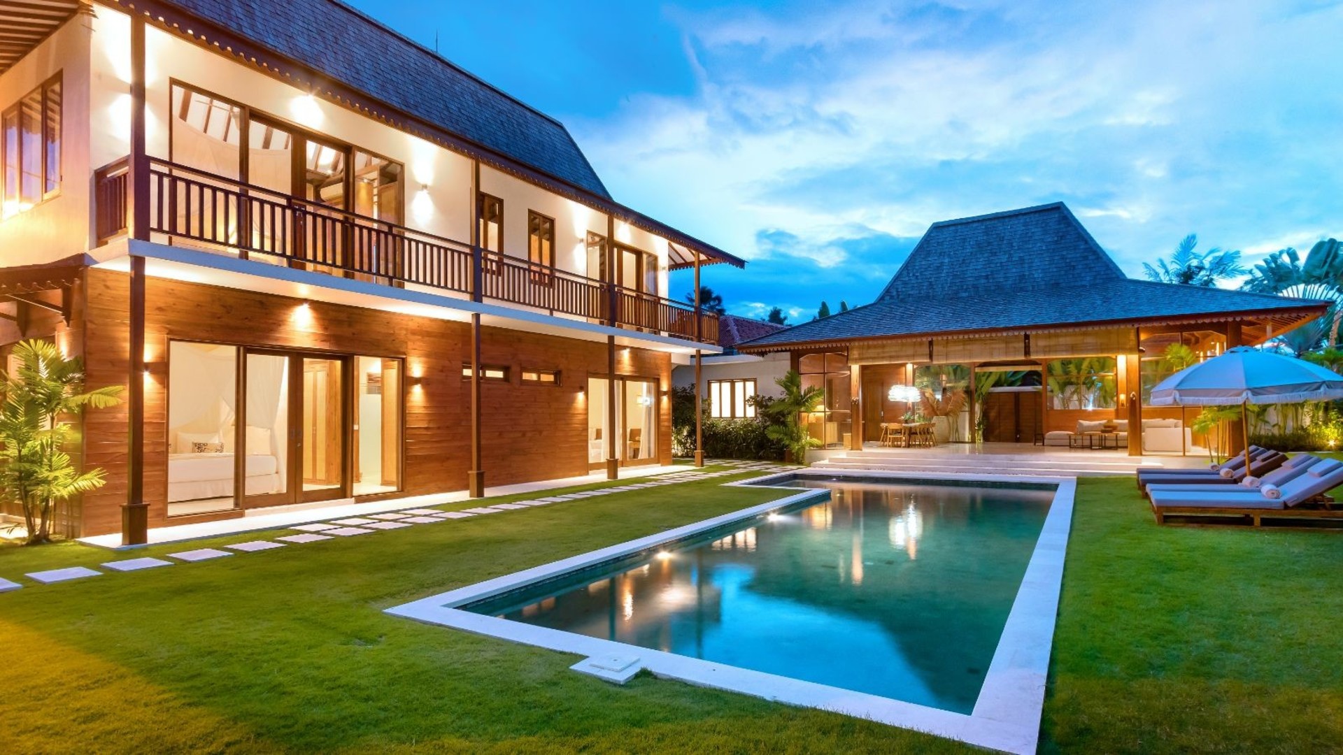 Fantastische 4-Zimmer-Villa mit Pool, Bali Villa 2217