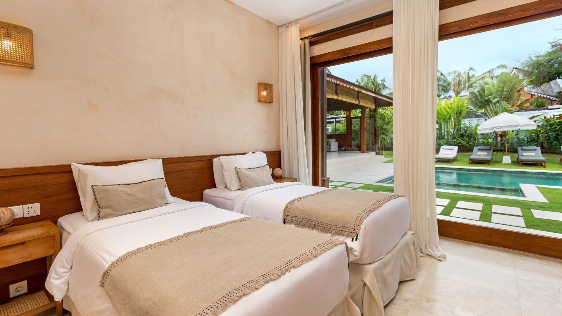 Wunderschöne 9-Schlafzimmer-Villa mit Pool, Bali Villa Bali Villa 2218