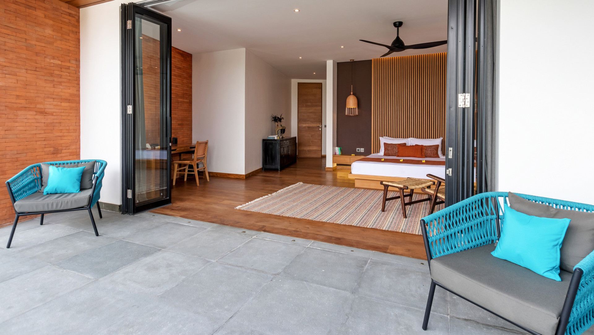 Fröhliche 4-Zimmer-Villa mit Pool und Balkon, Bali Villa 2219