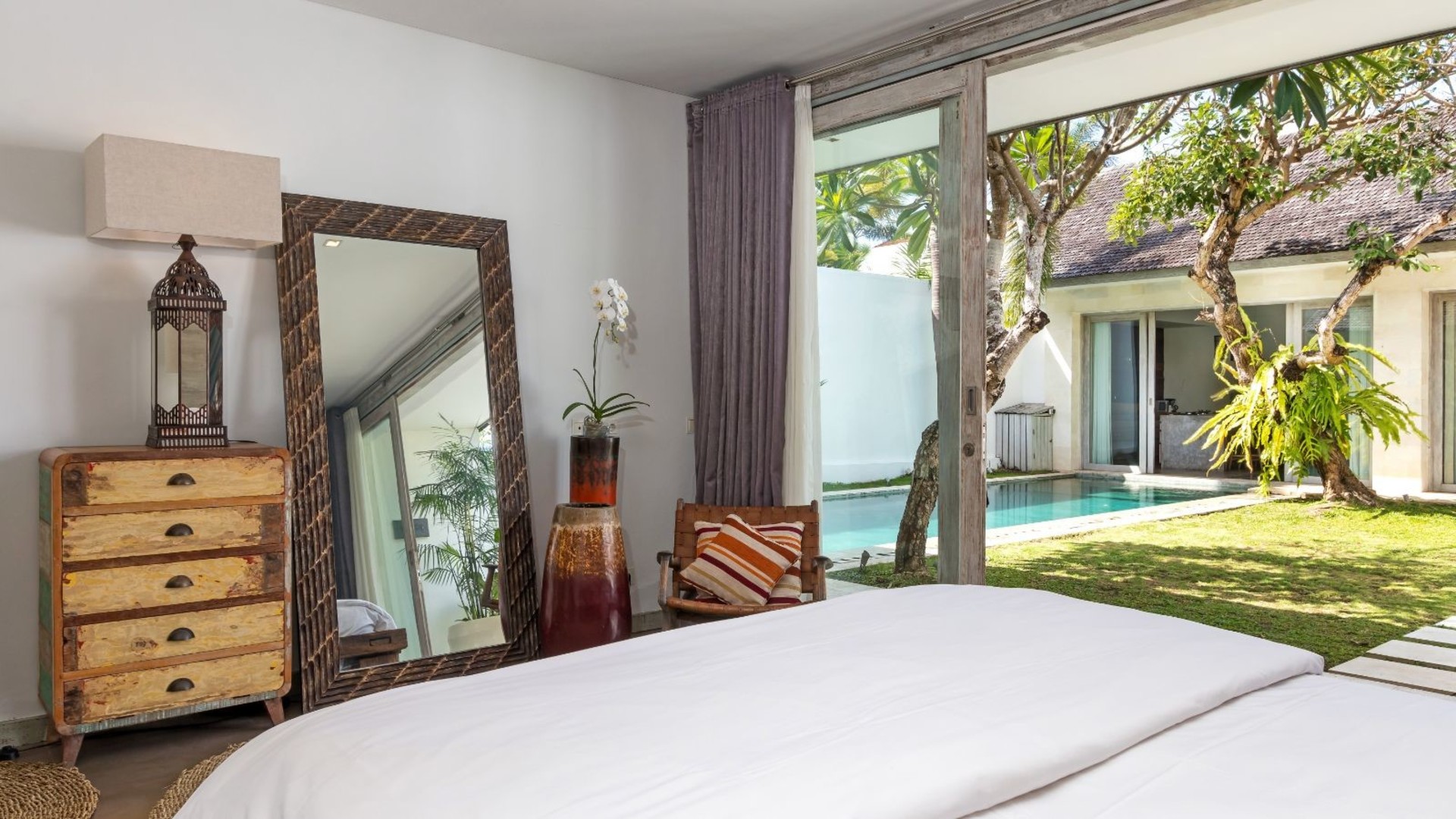 Sonnige 3-Zimmer-Villa in Strandnähe mit Pool, Bali Villa 2225