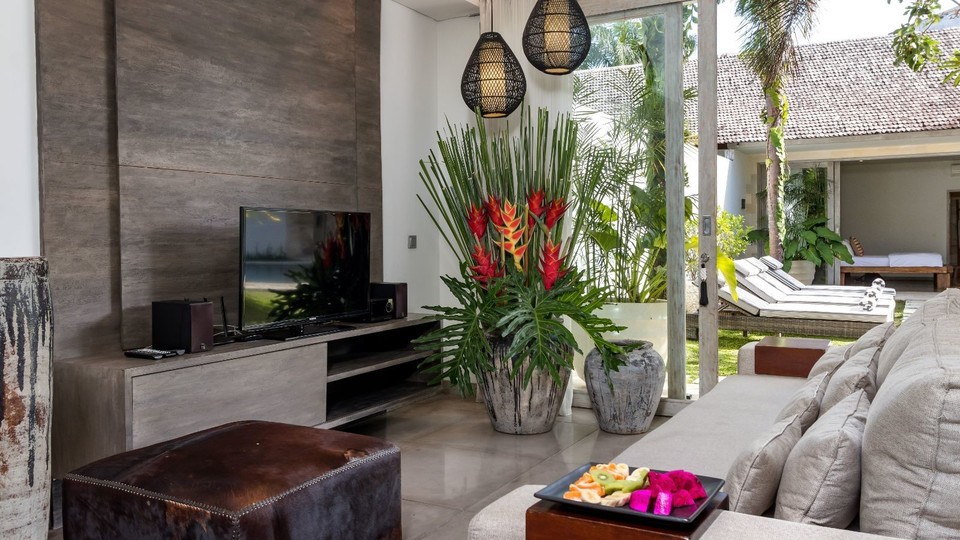 Sonnige 3-Zimmer-Villa in Strandnähe mit Pool, Bali Villa 2225