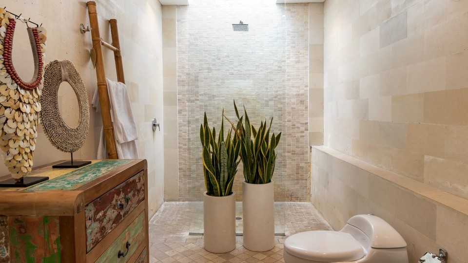 Sonnige 3-Zimmer-Villa in Strandnähe mit Pool, Bali Villa 2225
