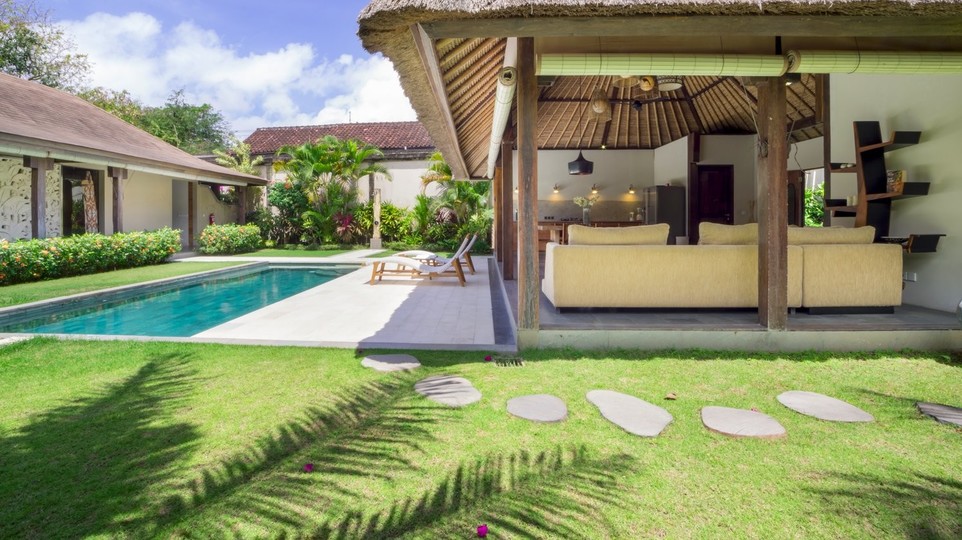 Tolle 2-Zimmer-Villa mit fantastischem Pool und Garten, Bali Villa 2226