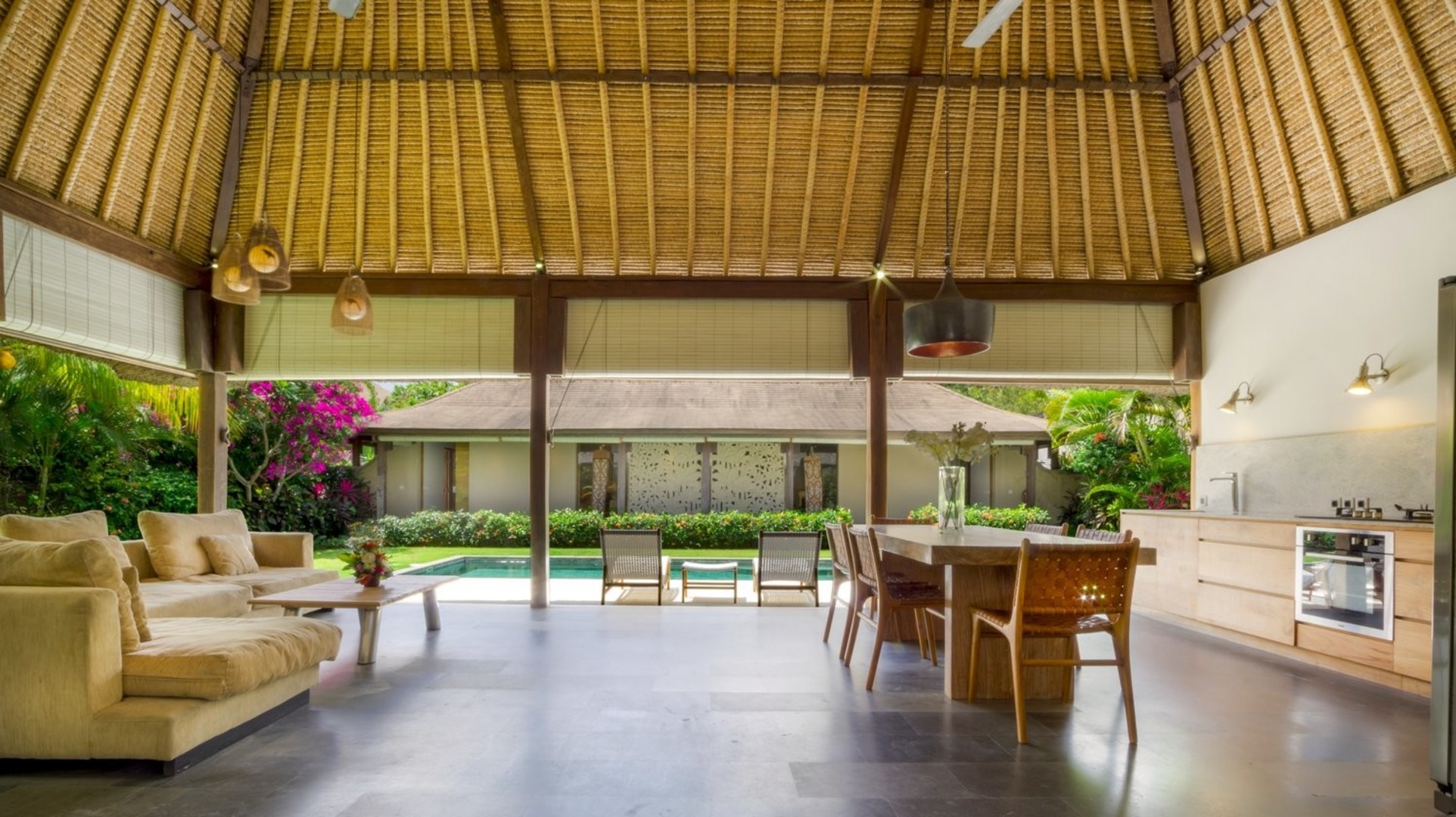 Tolle 2-Zimmer-Villa mit fantastischem Pool und Garten, Bali Villa 2226
