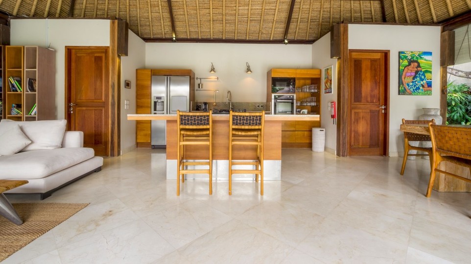 Fantastische 3-Zimmer-Villa mit Pool und Garten, Bali Villa 2228