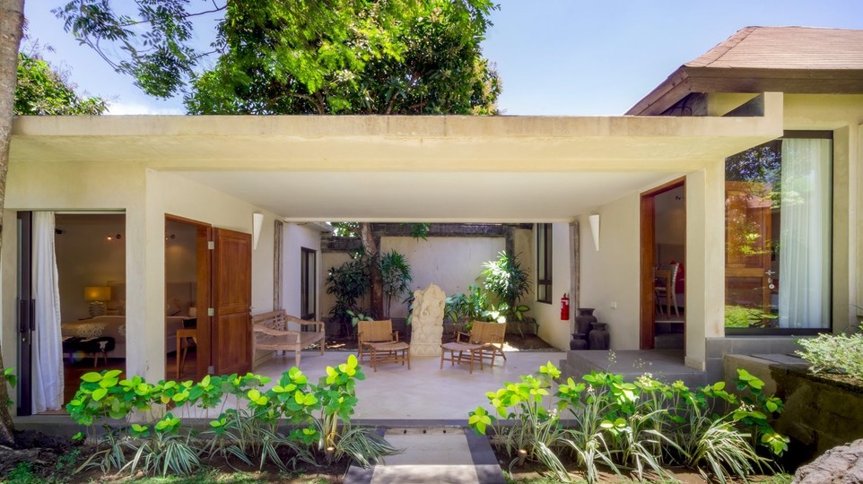 Traumhafte 3-Zimmer-Villa mit Pool und Garten, Bali Villa 2229