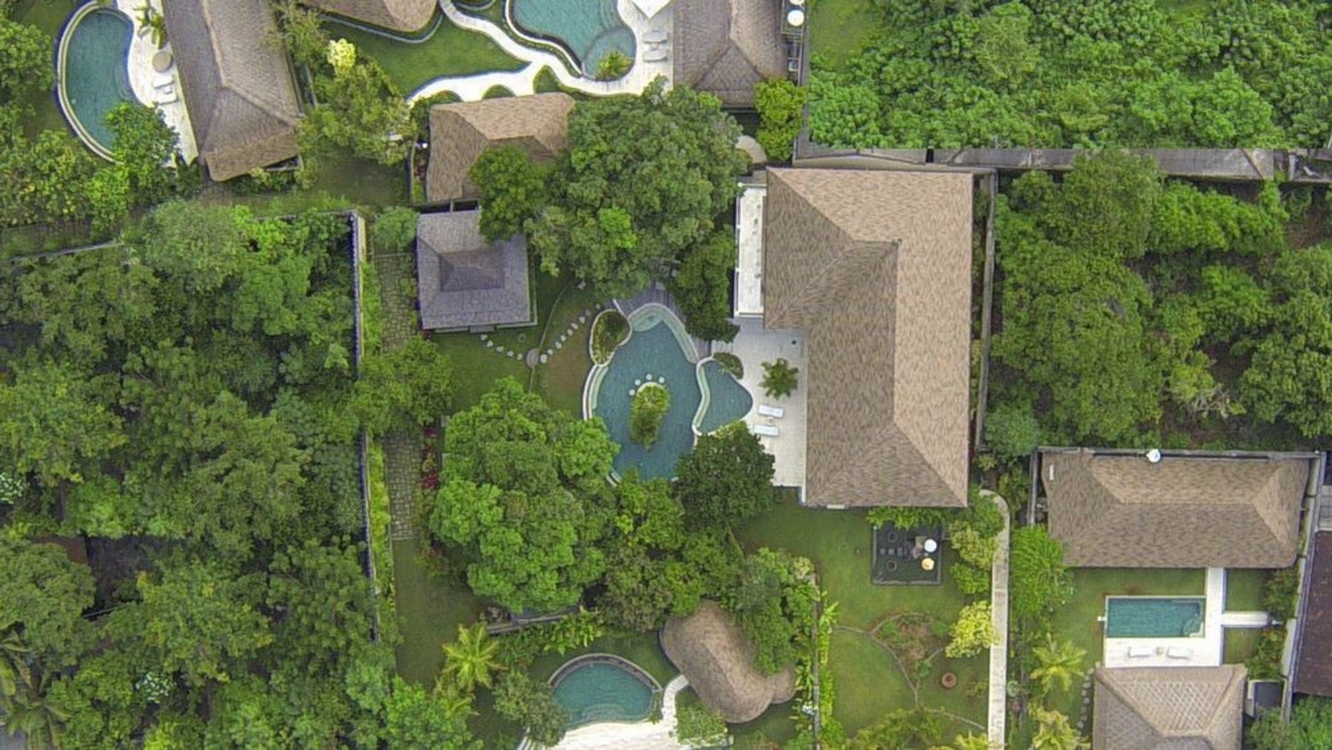Traumhafte 3-Zimmer-Villa mit Pool und Garten, Bali Villa 2229