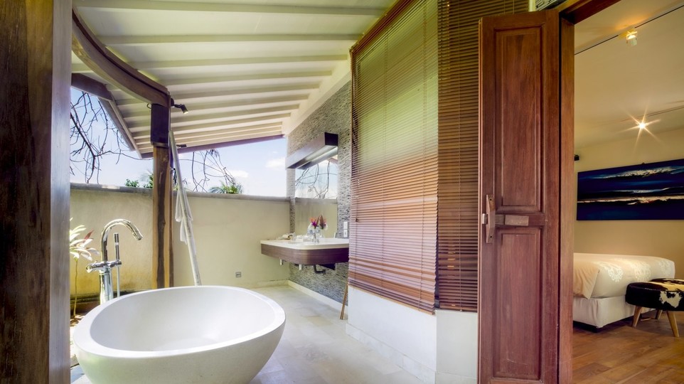 Traumhafte 3-Zimmer-Villa mit Pool und Garten, Bali Villa 2229