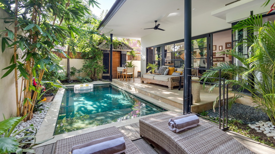 Ruhige 1-Zimmer-Villa mit wunderschönem Poolbereich, Bali Villa 2230