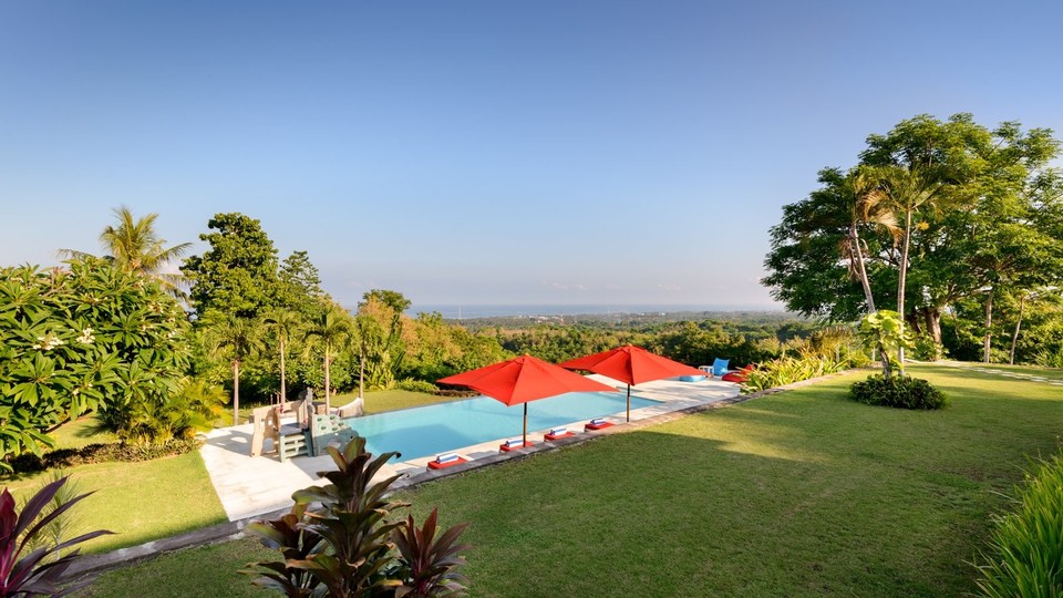 Schöne 3-Zimmer-Villa mit fantastischem Pool- und Meerblick, Bali Villa 2235