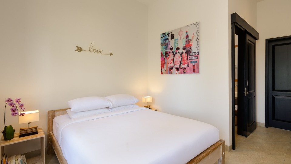 Schöne 3-Zimmer-Villa mit fantastischem Pool- und Meerblick, Bali Villa 2235
