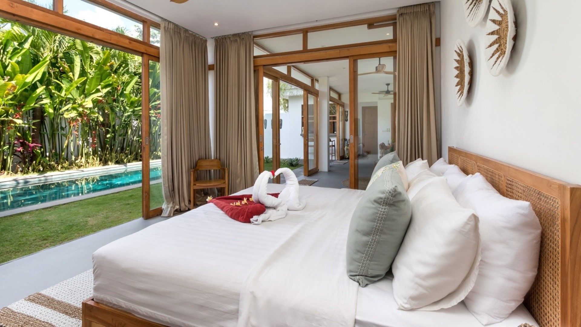 Genießen Sie eine voll ausgestattete 4-Zimmer-Villa mit Pool und Garten, Bali Villa 2236