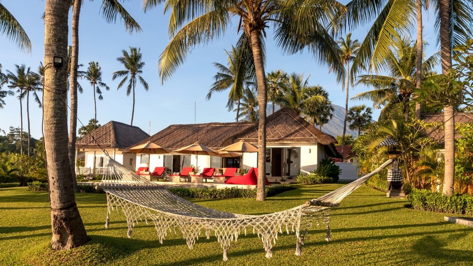 Renovierte 3-Zimmer-Villa mit Pool – perfekt für Paare, Bali Villa 2237, Kec. Kubu, Indonesia