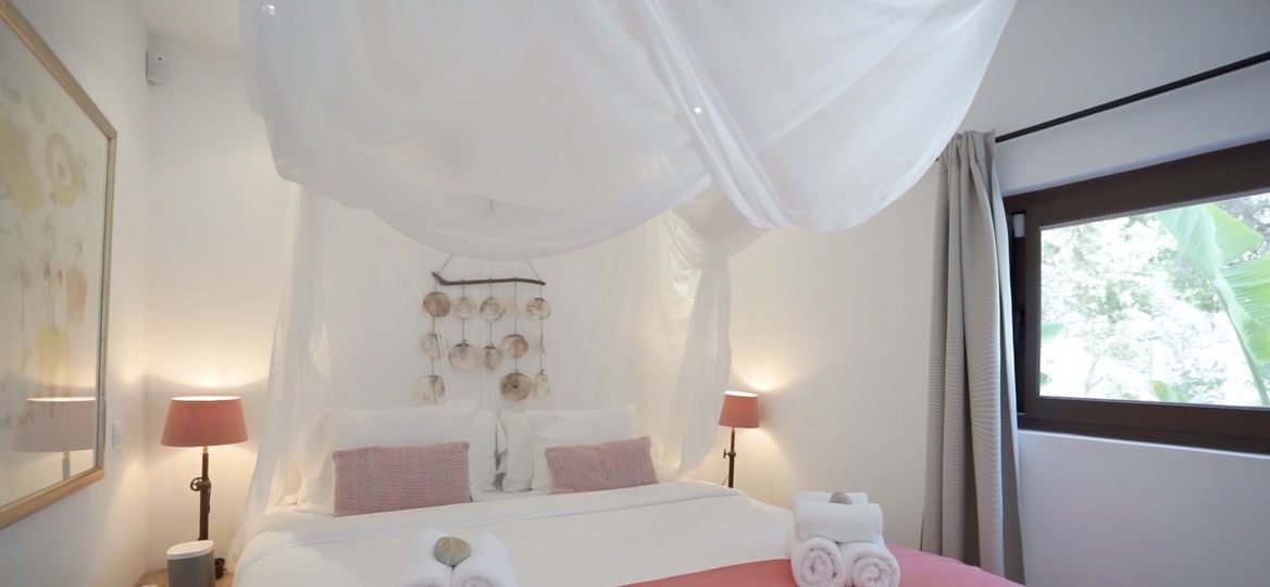 Atemberaubende 4-Zimmer-Villa mit Pool im Herzen von Ibiza, Ibiza Villa 1381