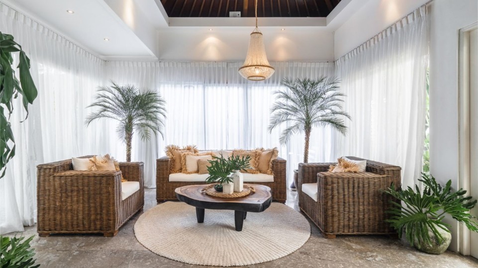 Schöne 6-Zimmer-Villa mit Pool und Spa-Zimmer, Bali Villa 2238