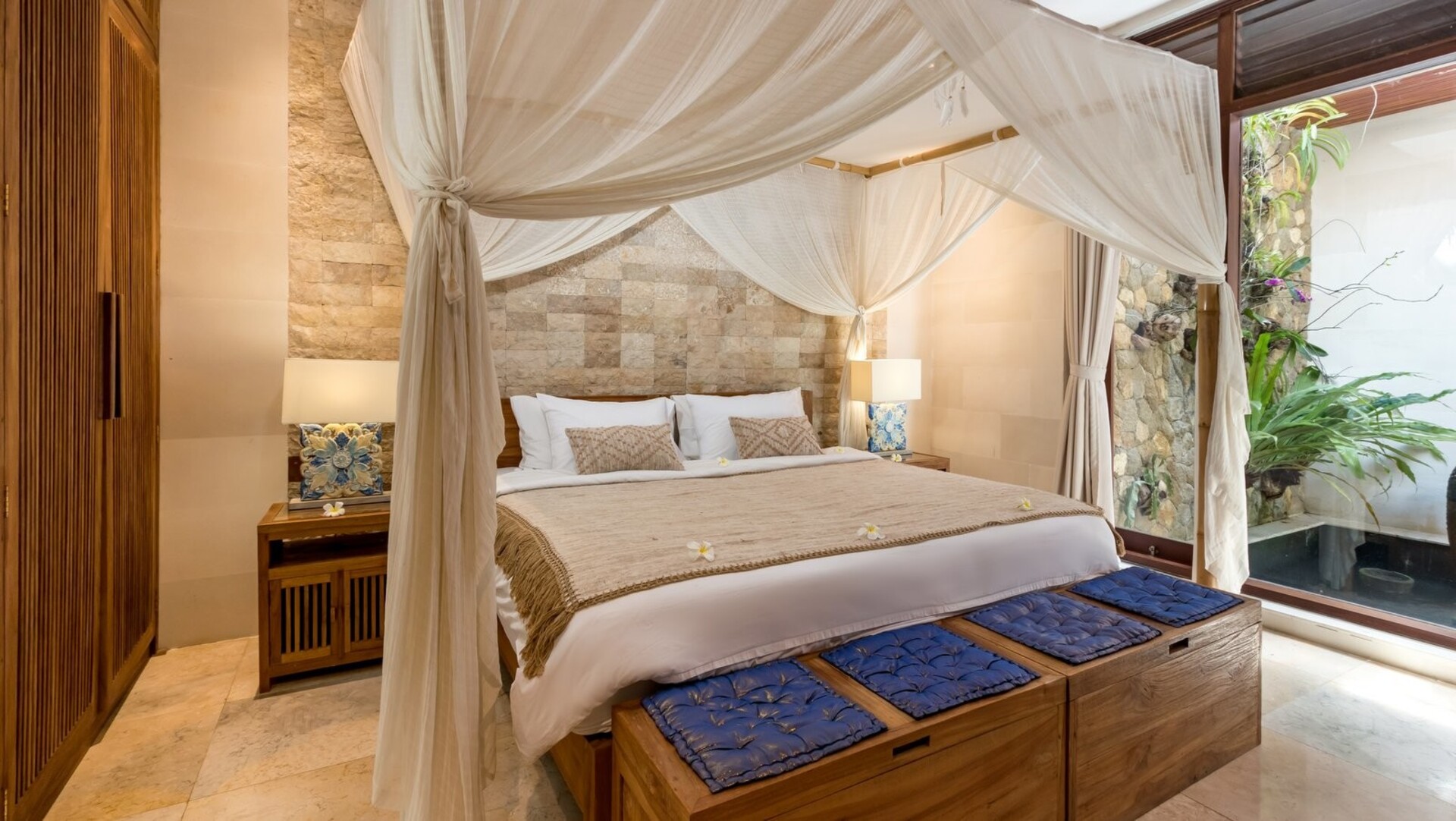 Genießen Sie Ihren Urlaub in einer luxuriösen 5-Sterne-Villa in Candidasa, günstiger als ein Hotel, Villa Bali 2243