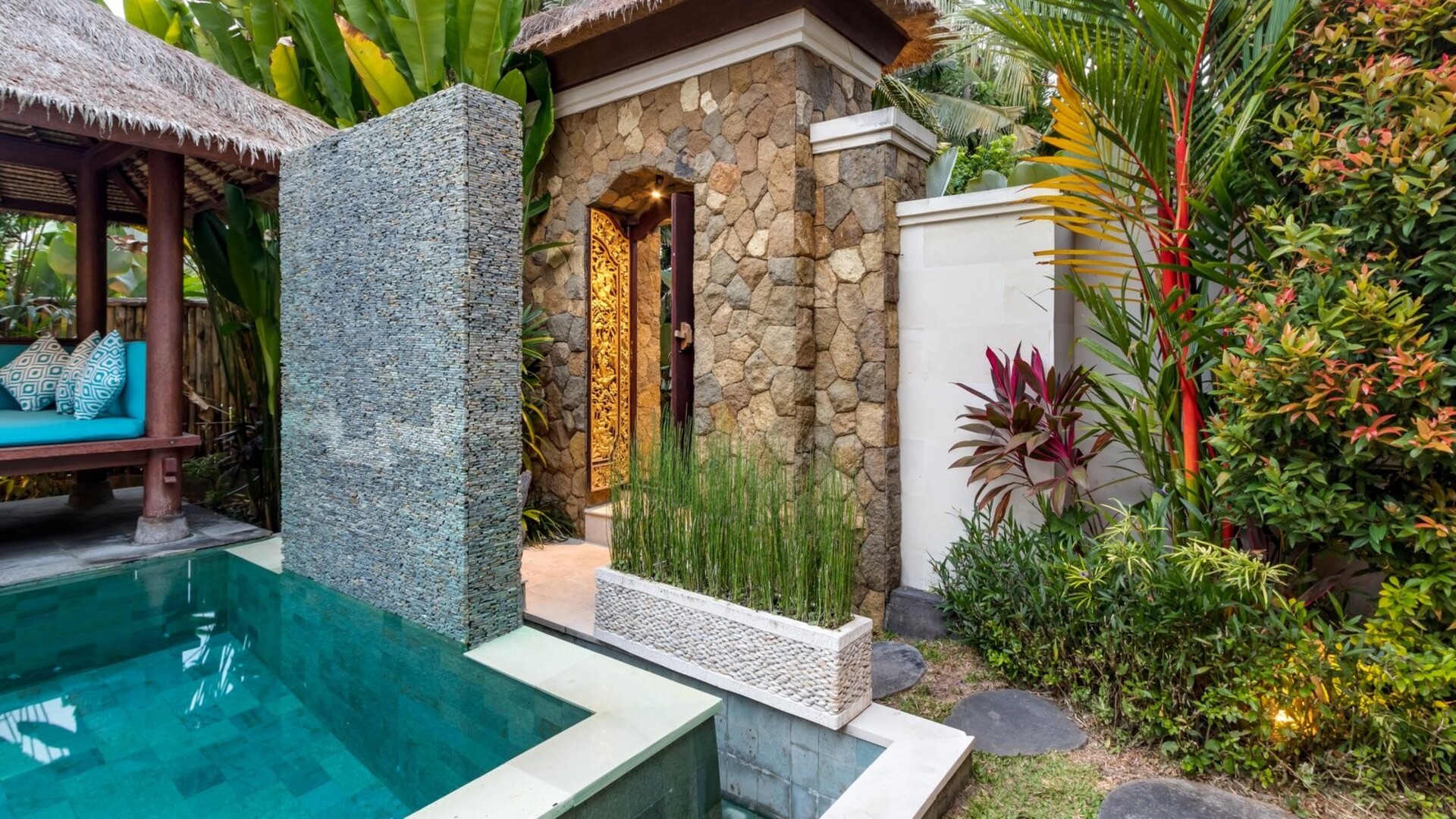 Genießen Sie Ihren Urlaub in einer luxuriösen 5-Sterne-Villa in Candidasa, günstiger als ein Hotel, Villa Bali 2243